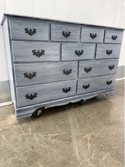 Elegant decorative design