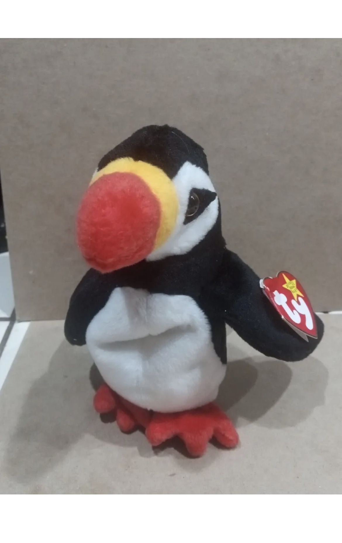 Wow Original 1997 TY Beanie Baby - PUFFER the Puffin (6 inch) - MWMTs Stuffed Animal Toy High Book Value For Only $3 ! Wow That’s Right Only $3 