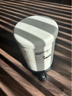 IKEA Metal Bathroom Trash Can with Lid — Like New