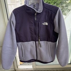 Women’s North Face Fleece Size Medium Purple 