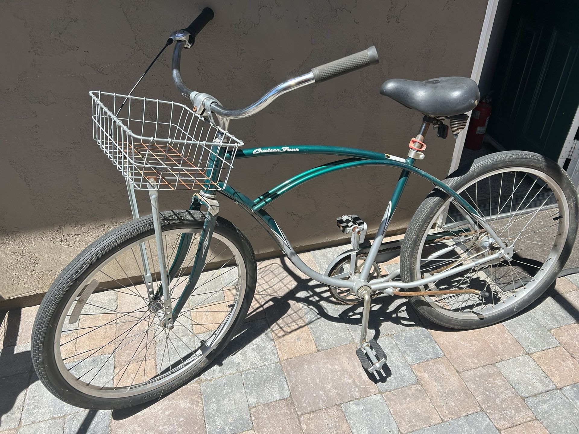 Schwinn top cruiser four