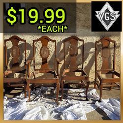 *CHAIR INCLUDED* OUTSIDE GLASS TABLE