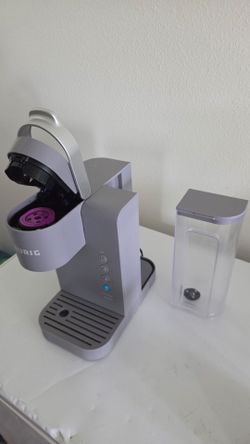 Keurig K-Express Single Serve Coffee Maker - Like New with Bonus Reusable Pod