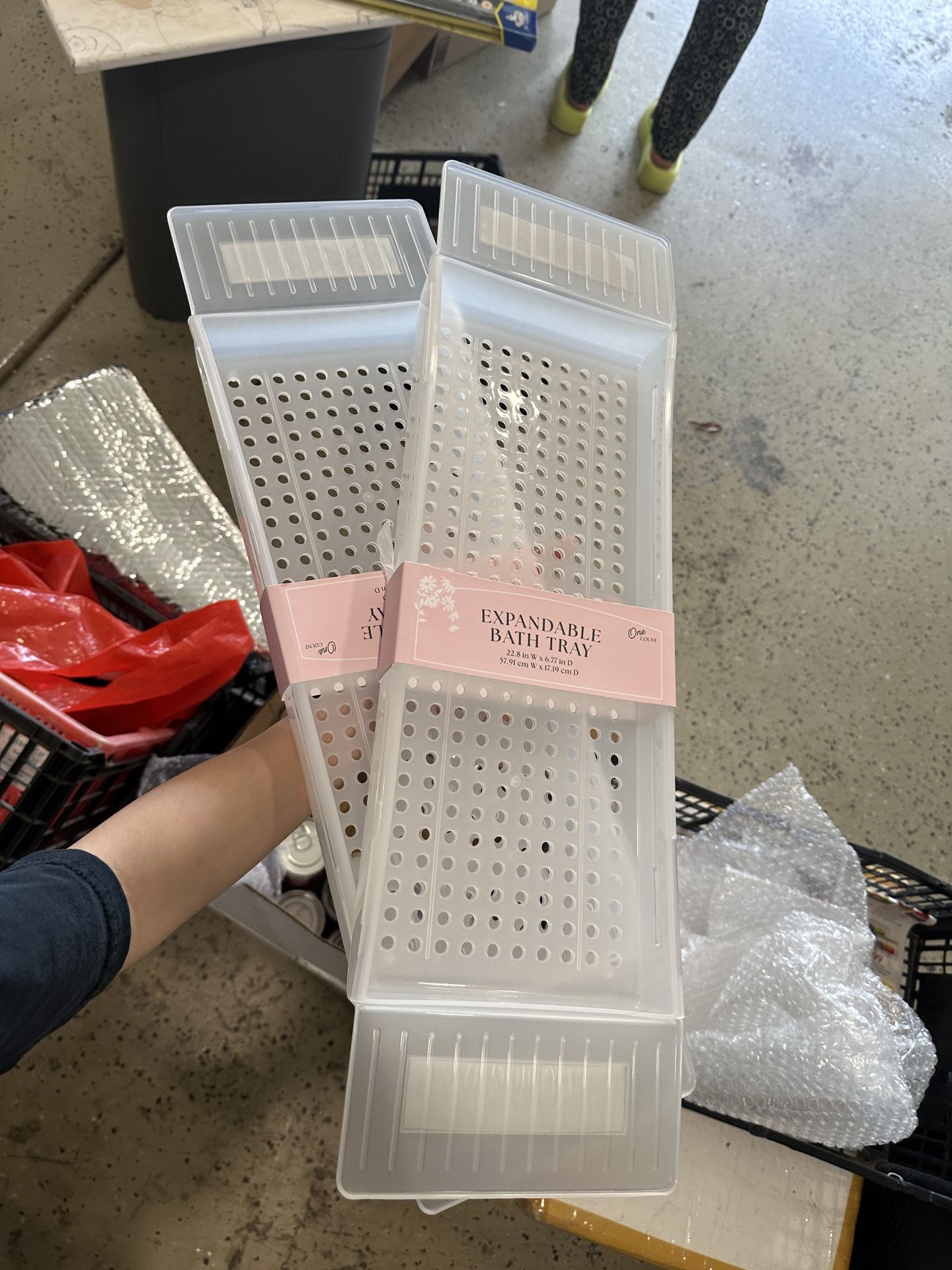 Expandable Bath Table! 