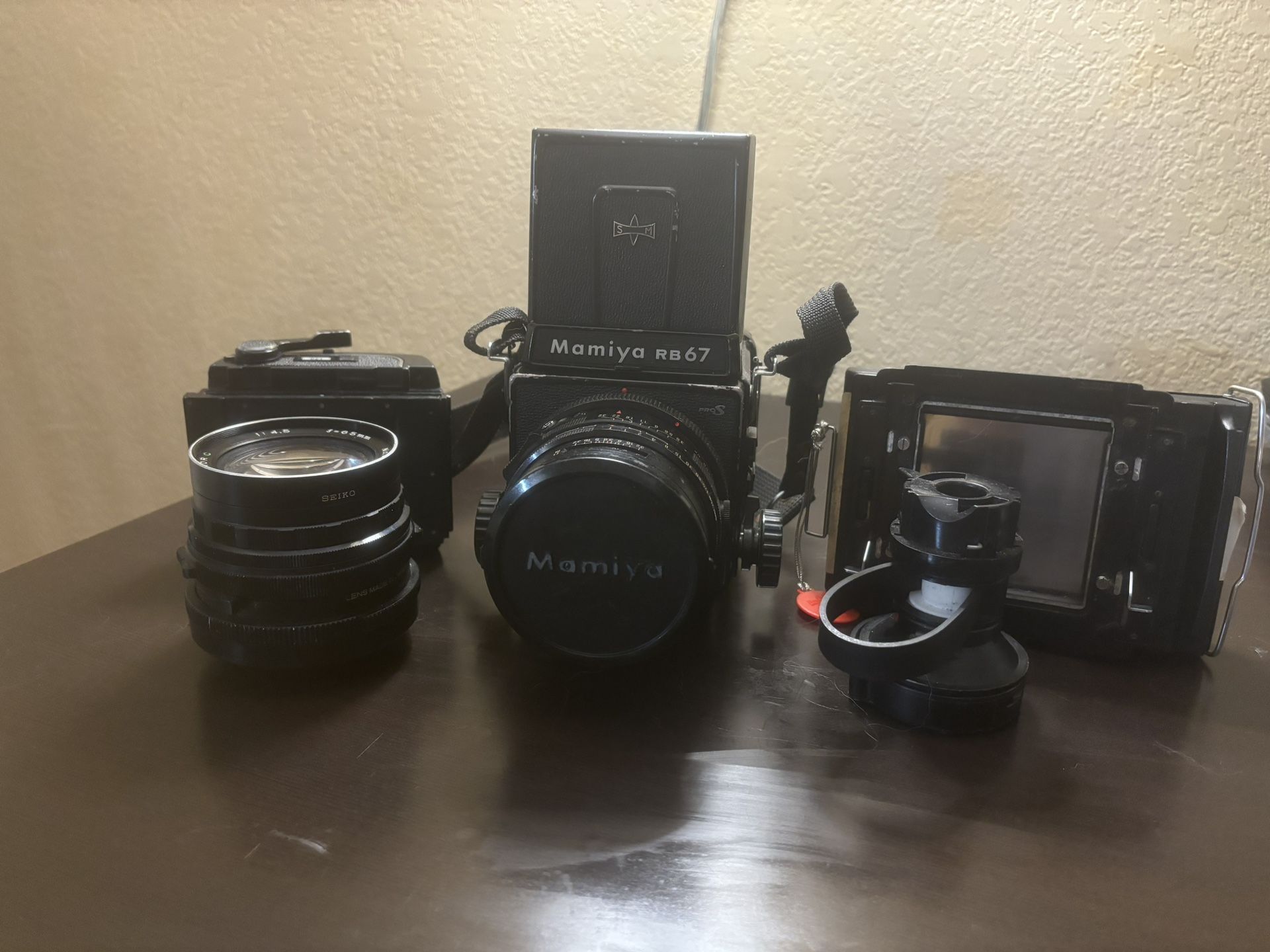 Mamiya RB67 Professional Camera