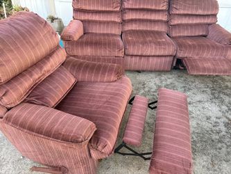 comfortable reclining furniture