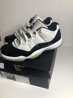 Nike air Jordan 11 concord low size 10.5