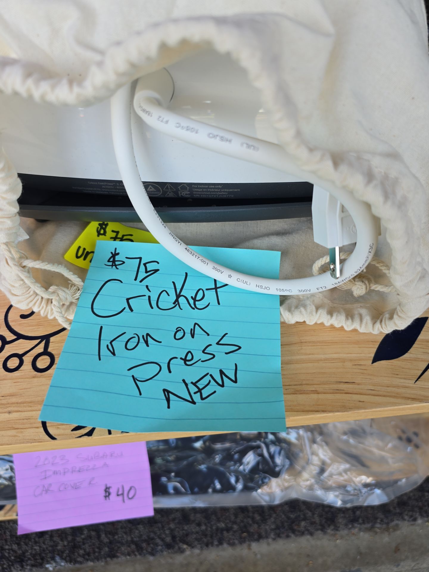NEW NEW NEW! Cricket iron on press.