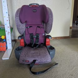 Britax Click Tight Car Seat, Mfg Year 2020