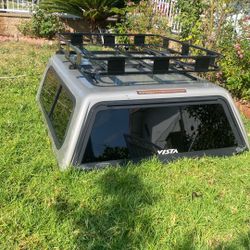 Camper With Canasta Arriva