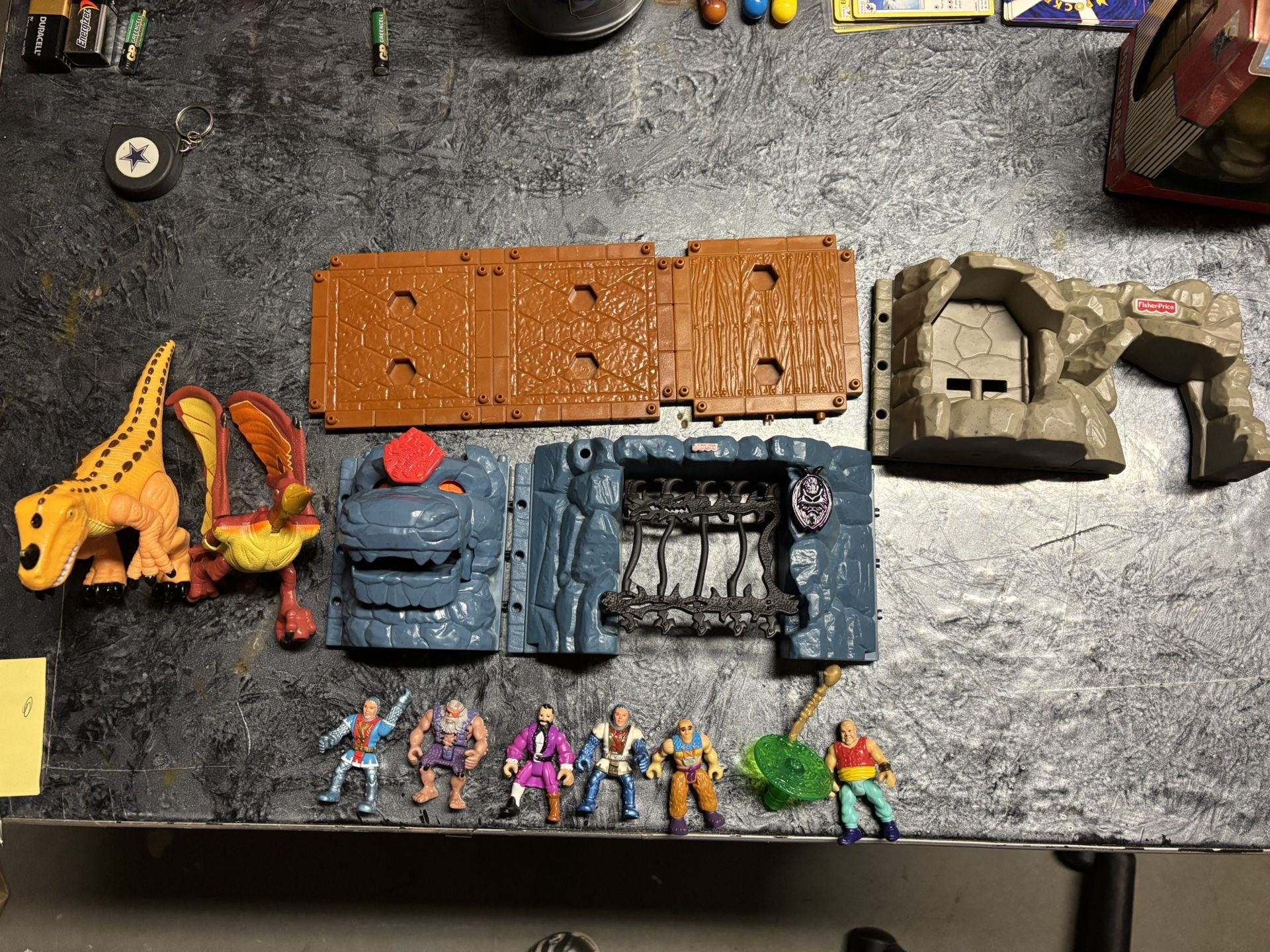 Fisher Price Imaginext Castle Playset W Figures & Dragons