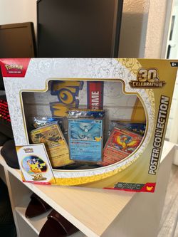 Pokémon TCG 30th Celebration Poster Collection Box