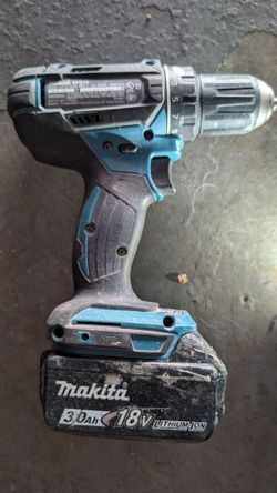 Makita XFD10 18V Cordless Drill with Battery
