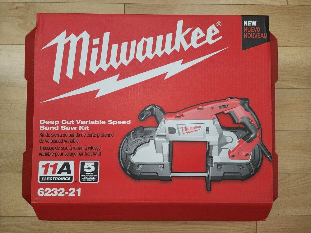 Milwaukee Deep Cut Variable Speed Band Saw