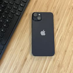 iPhone 14 Plus ( Unlocked ) 128gb Black Color 