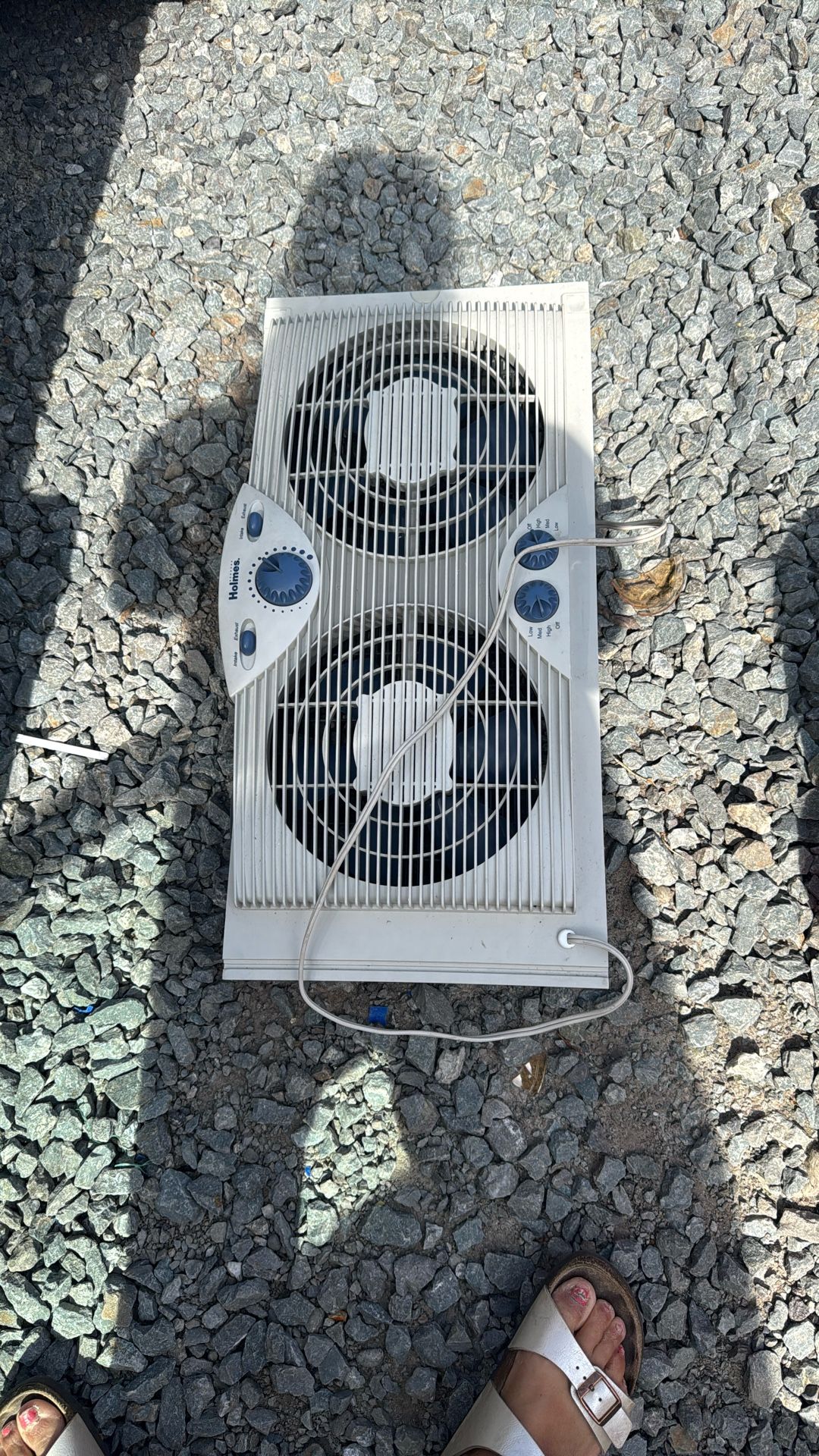 Double Window Fan Great For Summer