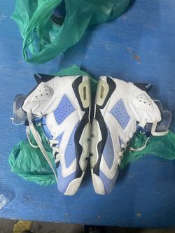 Air Jordan 6 UNC Retro