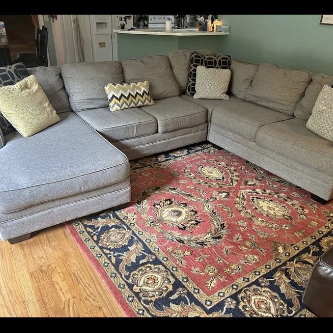 Grey Sectional Couch 