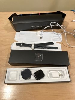 Apple Watch Series 5 44M (GPS + Cellular)