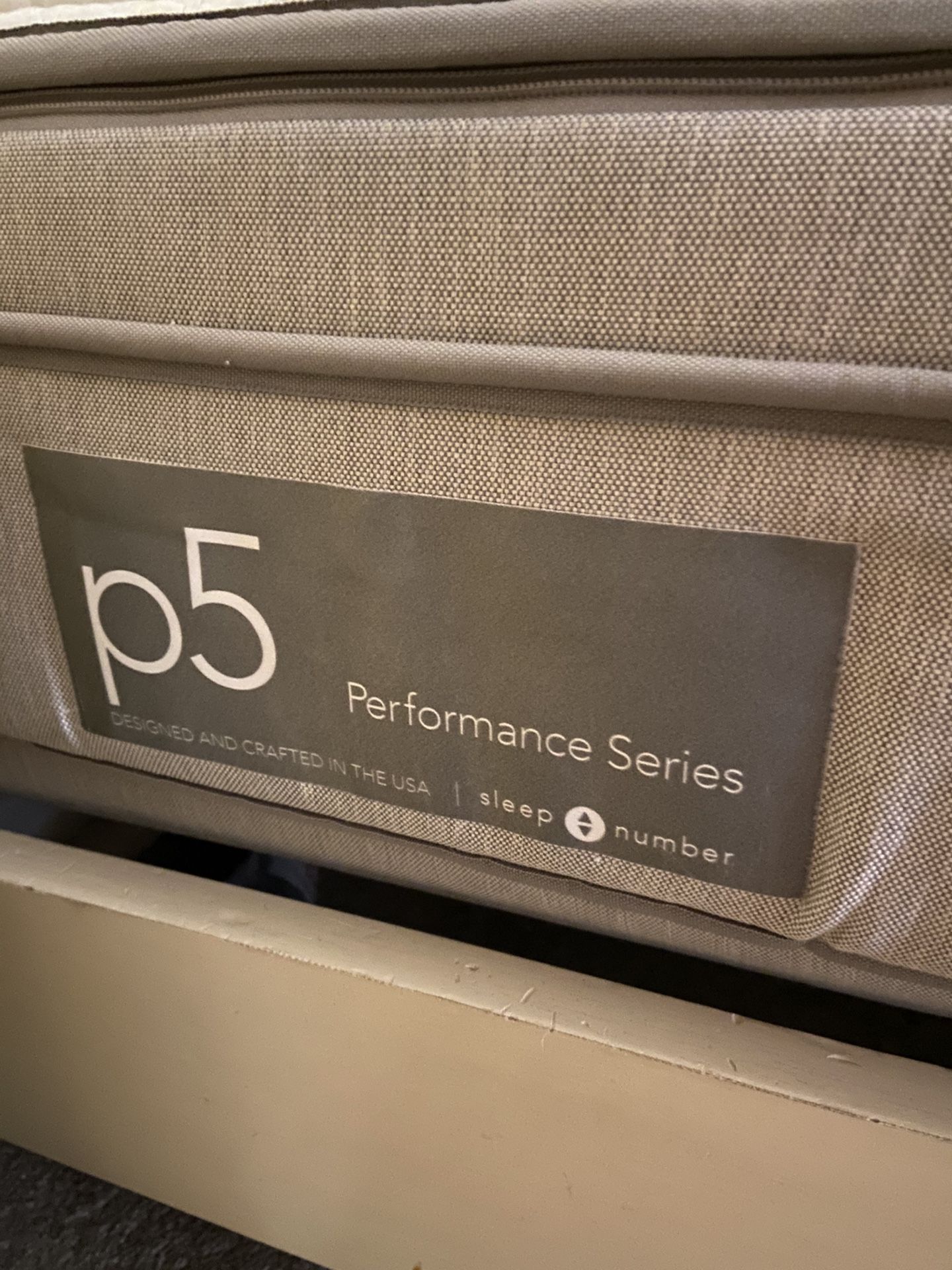 Split King P5 Sleep Number Bed With Adjustable Base for Sale in Port St