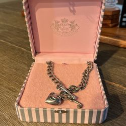 Juicy Couture Silver Necklace 
