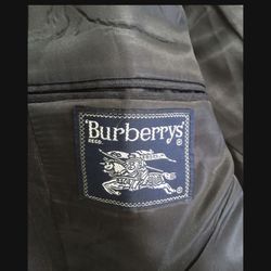 Burberry Upscale Luxury Blazer Jacket - Gray Amazing Price!