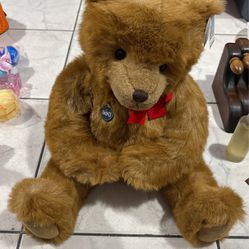 LARGE GUND COLLECTOR’S PLUSH LIGHT BROWN BEAR WITH ALL TAGS NAMED DICKENS #2199