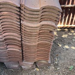 Roofing tiles