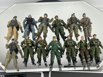 Large Collection Of Military Toy Action Figure Army Men 