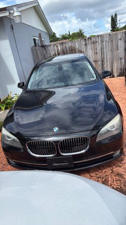 2012 BMW 750i Xdrive