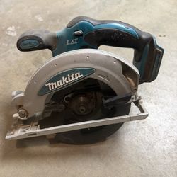 Makita saw