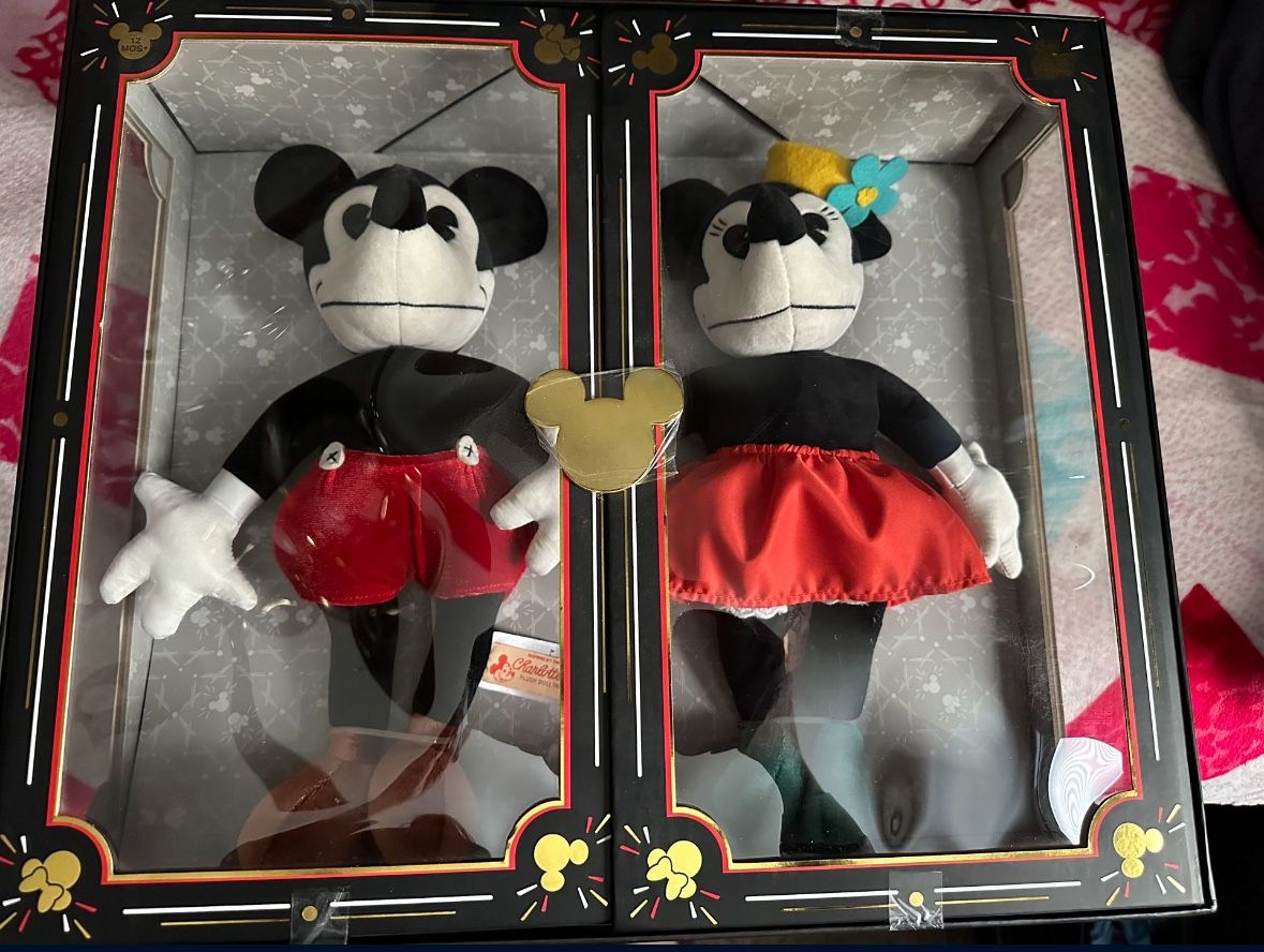 Disney Limited Release Mickey And Minnie Mouse 90th Collectible Plush