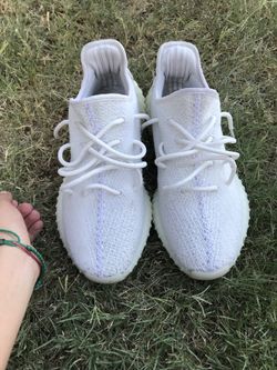 Yeezy 350 v2 creams