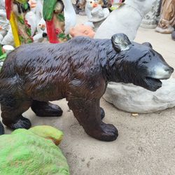 CEMENT BEAR STATUE 🐻 $150