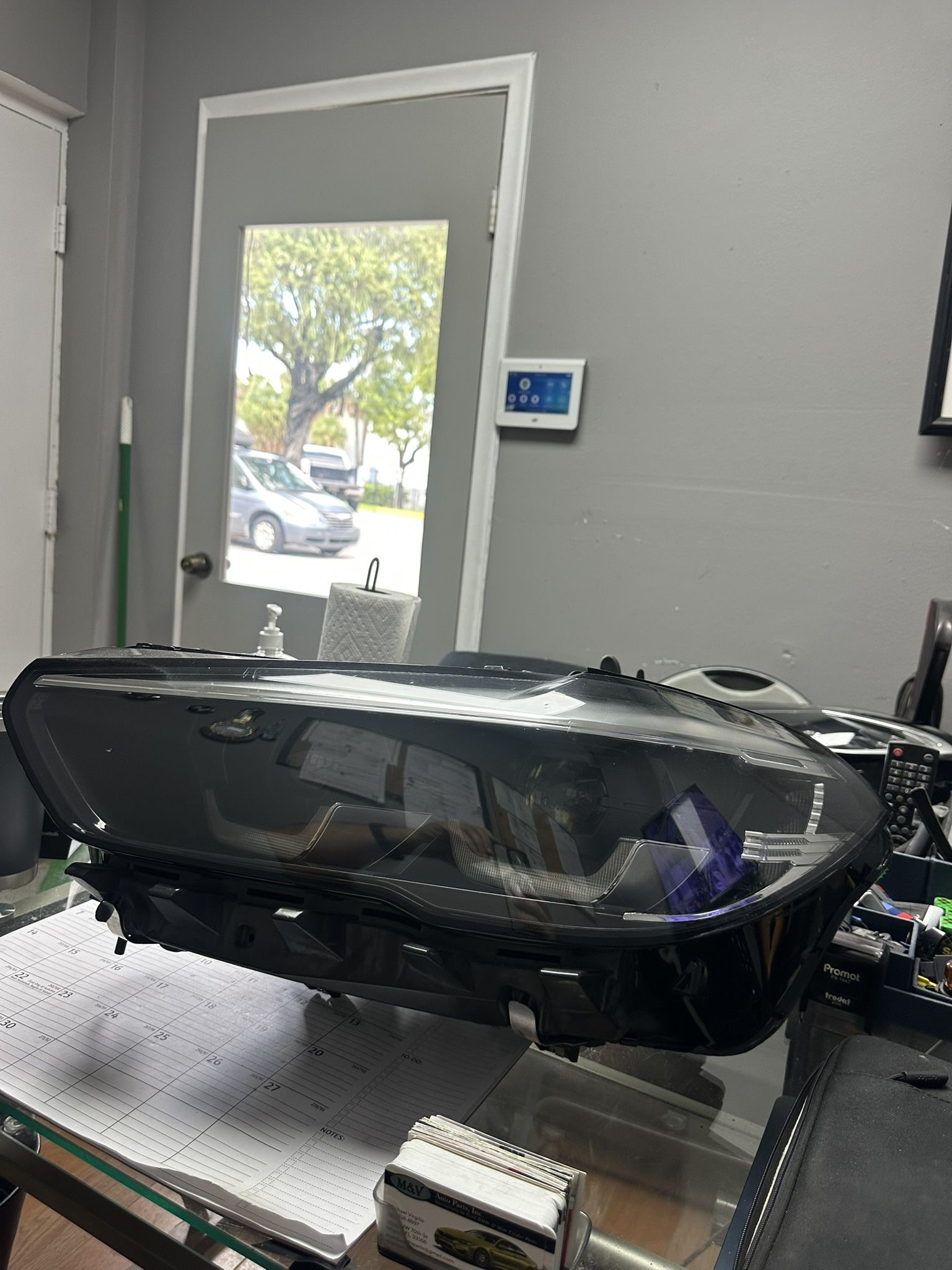 BMW X5/X6 G05/G06 PRE LCI ORIGINAL OEM LEFT DRIVER LED HEADLIGHT 2019-2023