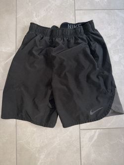 Men’s Nike Shorts Medium