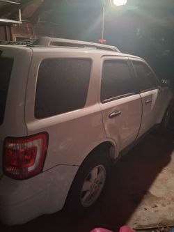 2009 ford escape