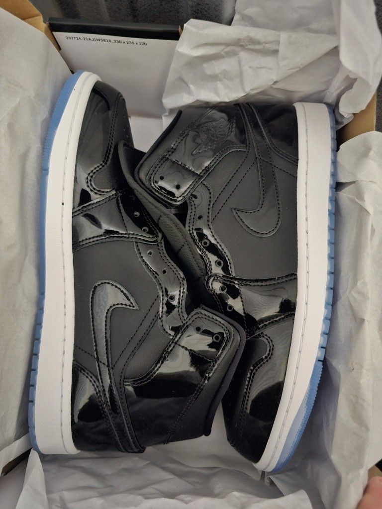 Air Jordan 1s Space Jam