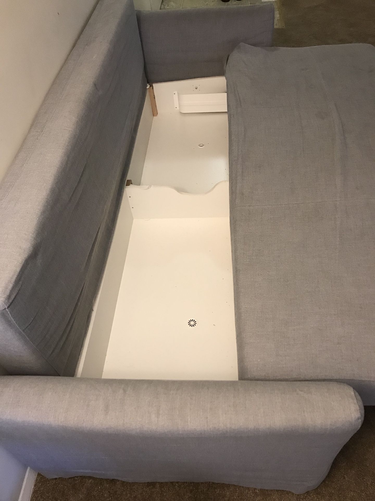 Foldable sofa