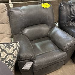 Choose How You Relax Recliners 
