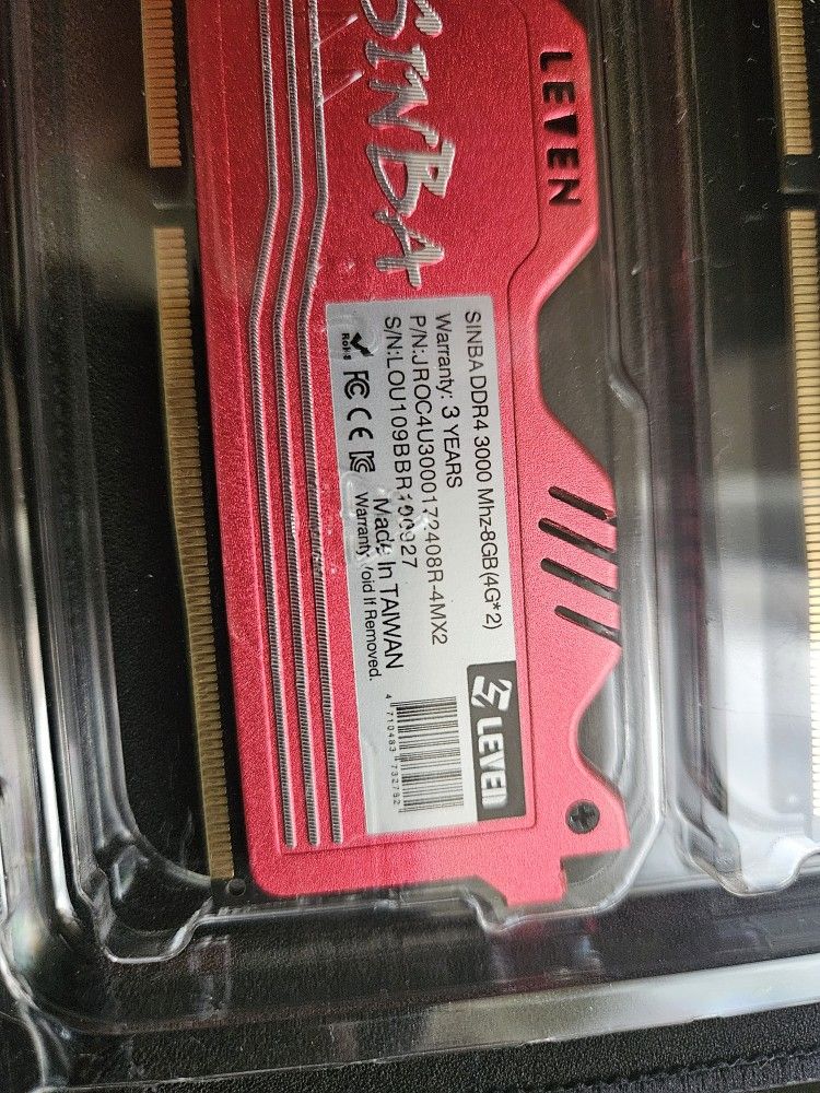 Ddr4 3000 Hertz Speed(4 Sticks) (4 Gigs Each)
