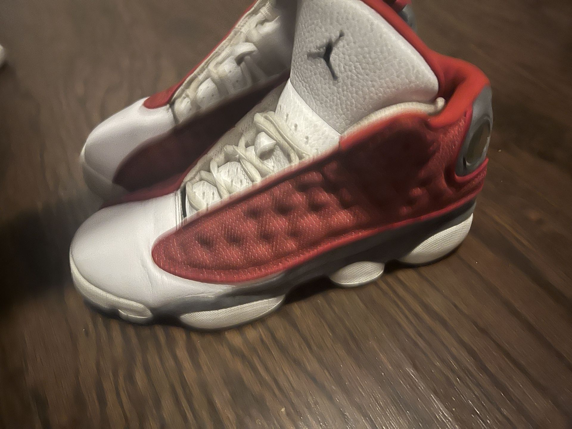 red jordan 13