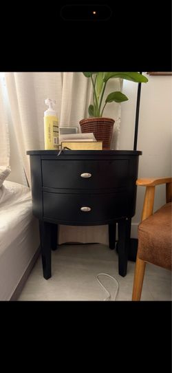 2 Wood Nightstands - Set of 2 drawer nightstands