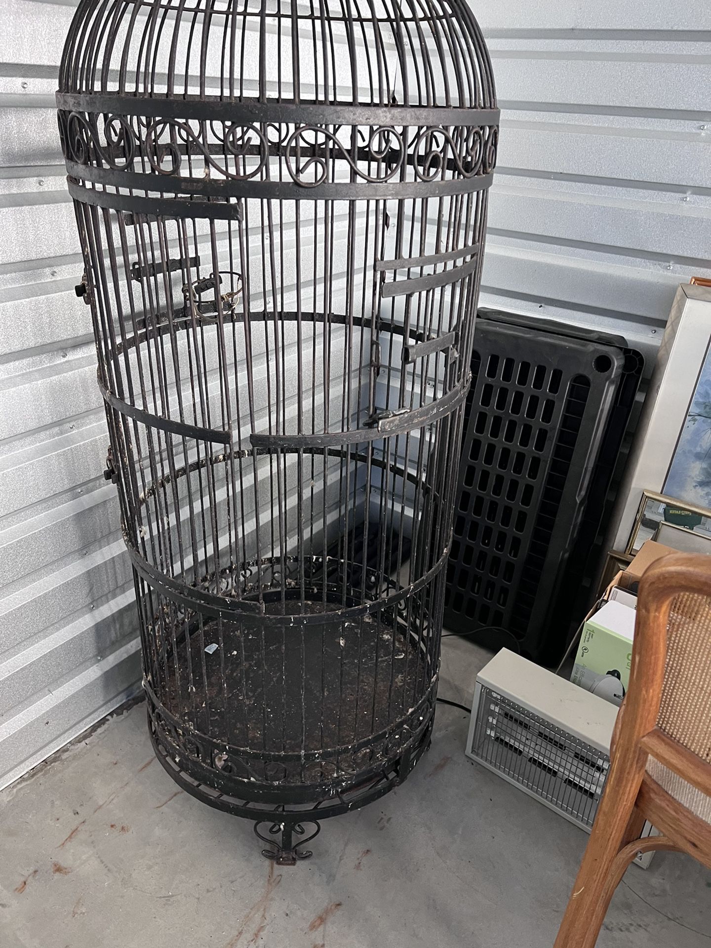 Vintage bird cage 