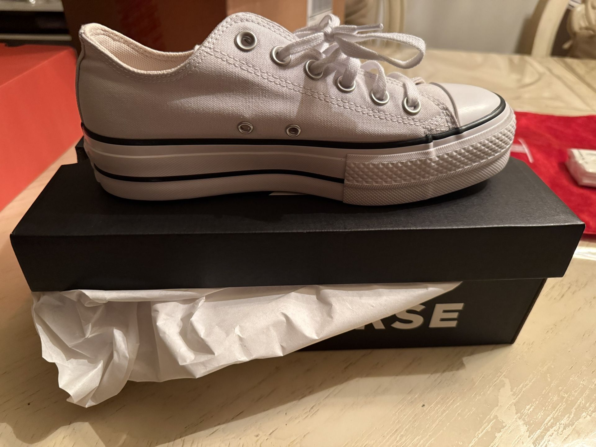Light Gray Platform Converse (Size 8)