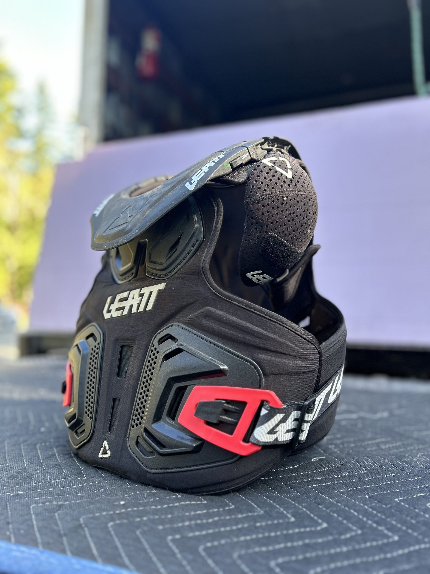 Leatt Fusion Jr Chest Protector