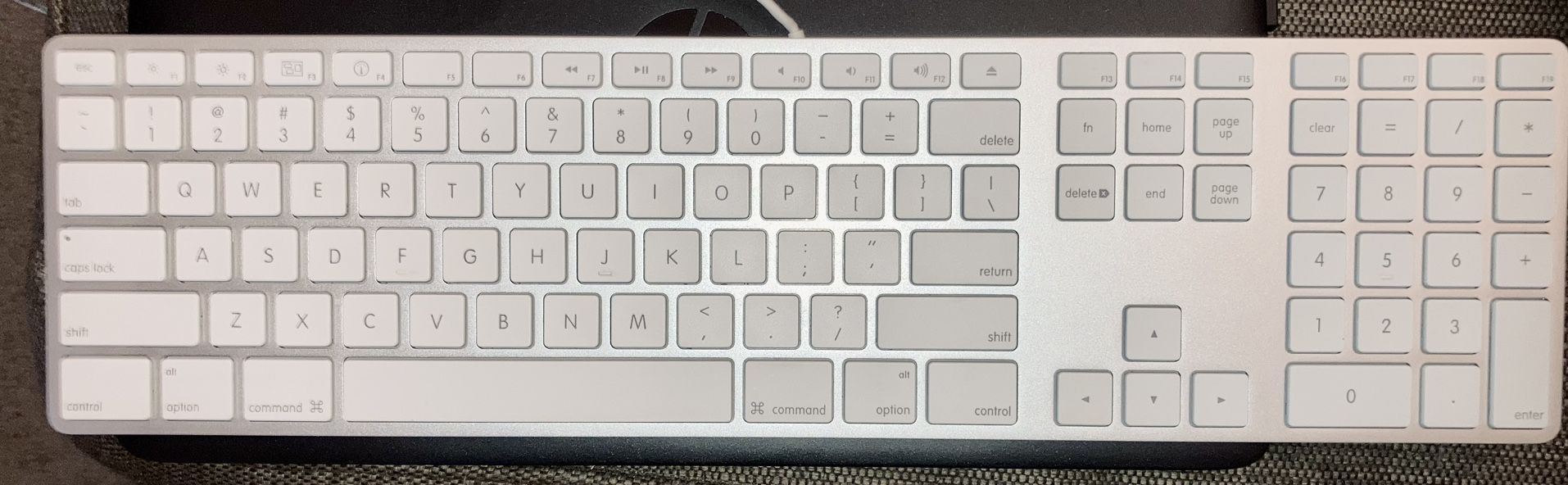 Apple Ultra Thin X2 Aluminium Keyboard with Numeric KeyPad