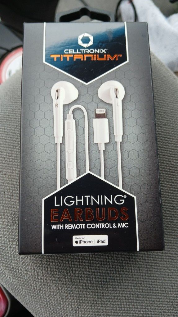 Lightning Earbuds IPhone And Ipad