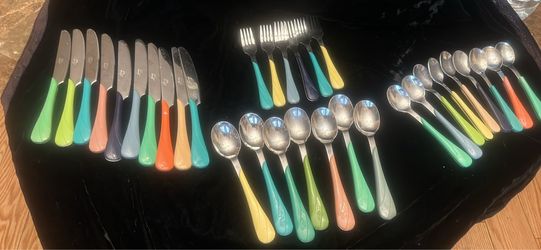 Different color 32 pc