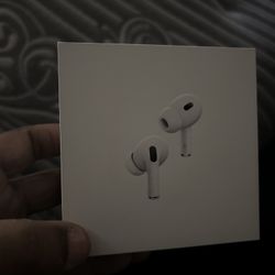 Apple AirPods Pro (2nd Generation) Wireless Ear Buds with USB-C Charging, Up to 2X More Active Noise Cancelling Bluetooth Headphones, Transparency Mod